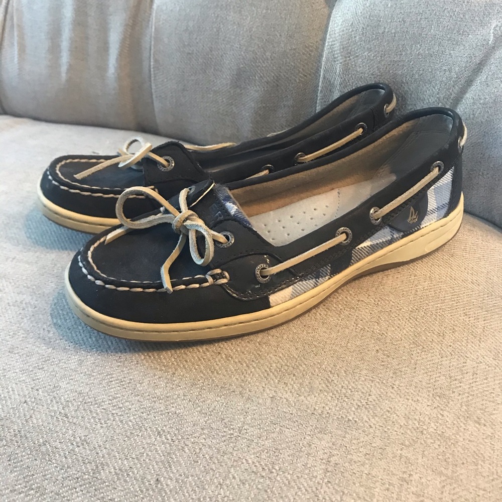 Navy Sperry 6.5